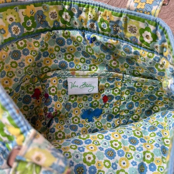 Vera Bradley English Meadow Slim Tote, a retired floral quilted cotton bag - Picture 3 of 7